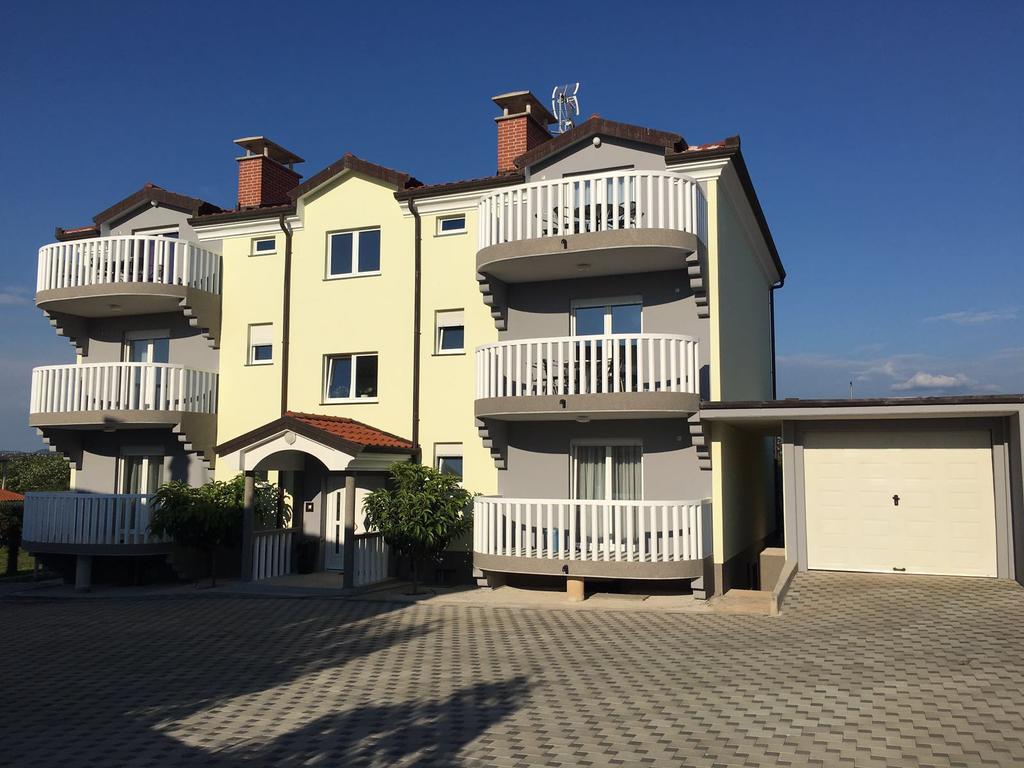 Apartments Barbic Umag Exterior foto